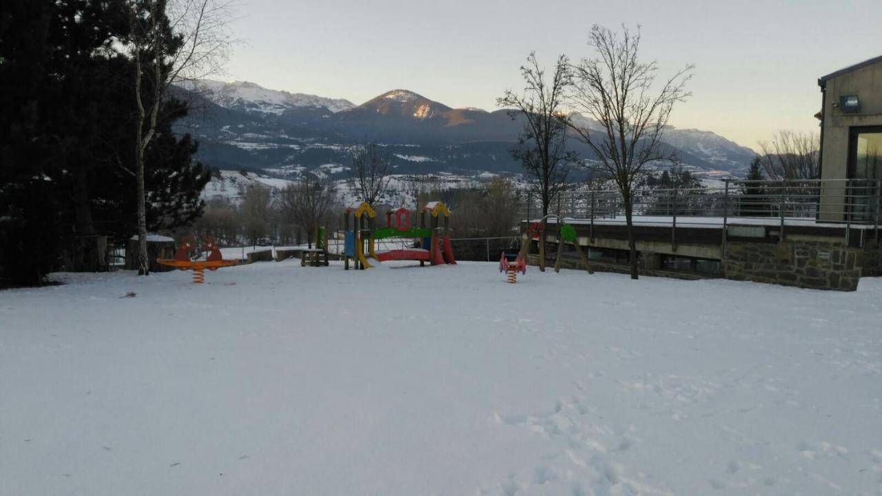 Alberg La Bruna Bellver De Cerdanya ภายนอก รูปภาพ
