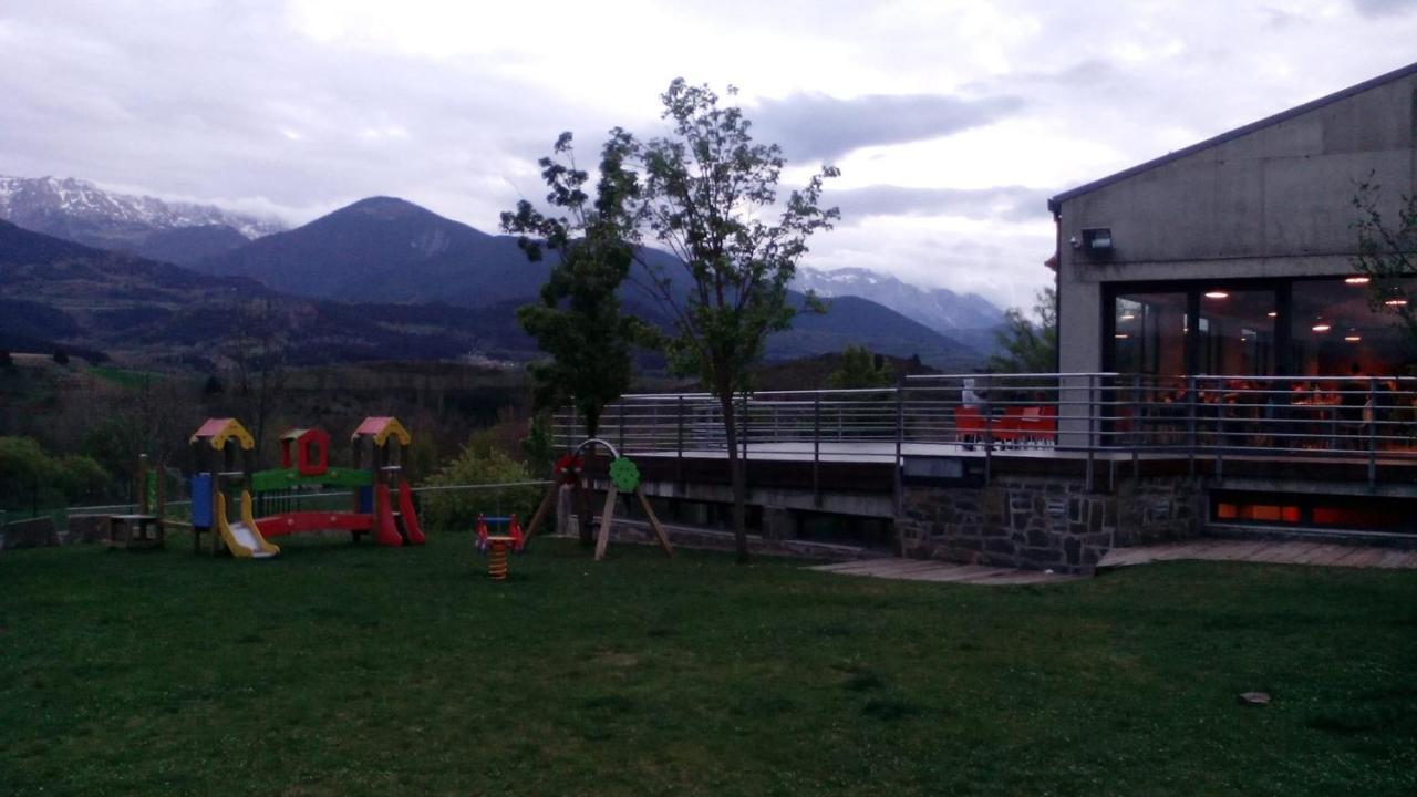 Alberg La Bruna Bellver De Cerdanya ภายนอก รูปภาพ