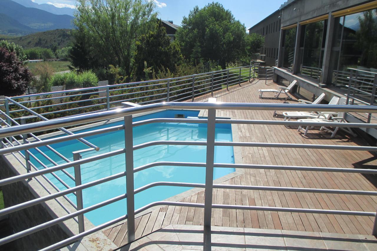 Alberg La Bruna Bellver De Cerdanya ภายนอก รูปภาพ