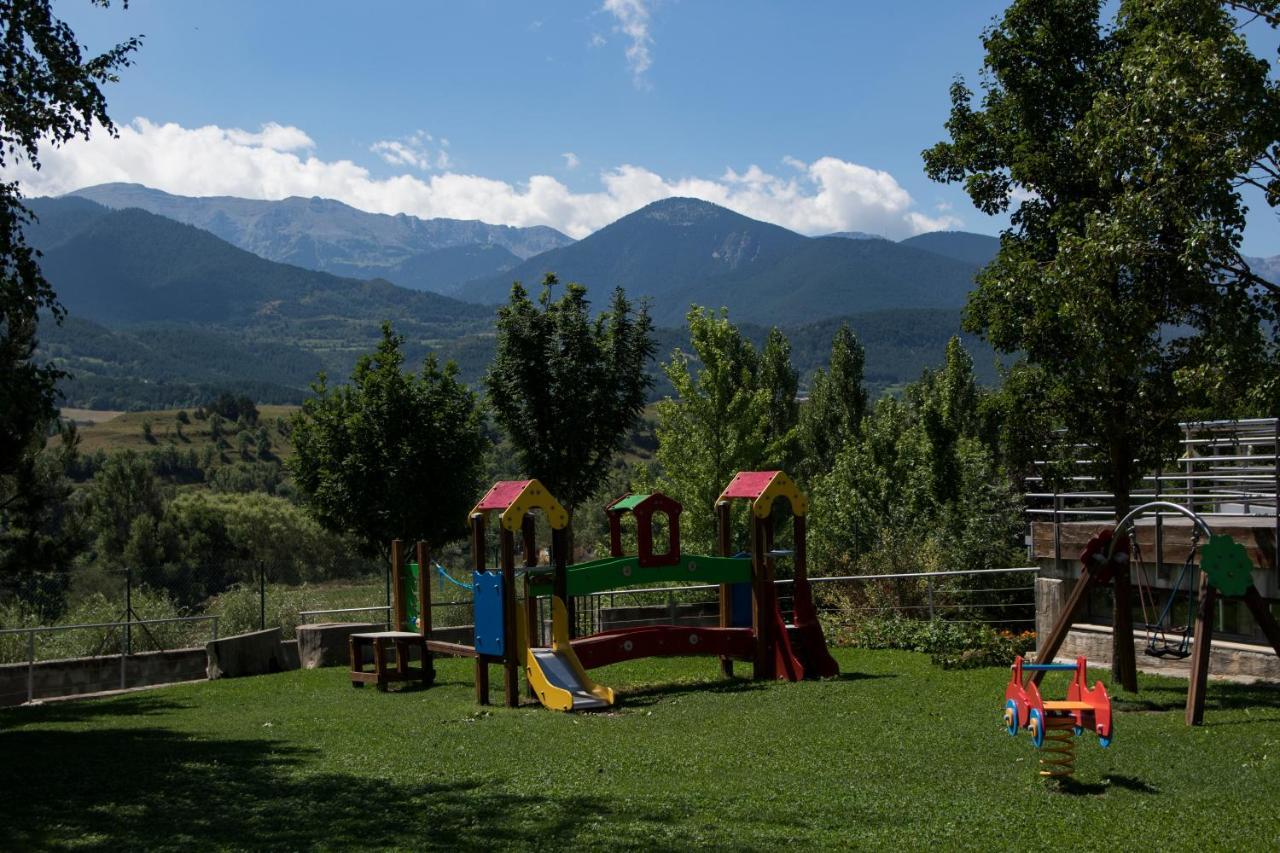 Alberg La Bruna Bellver De Cerdanya ภายนอก รูปภาพ
